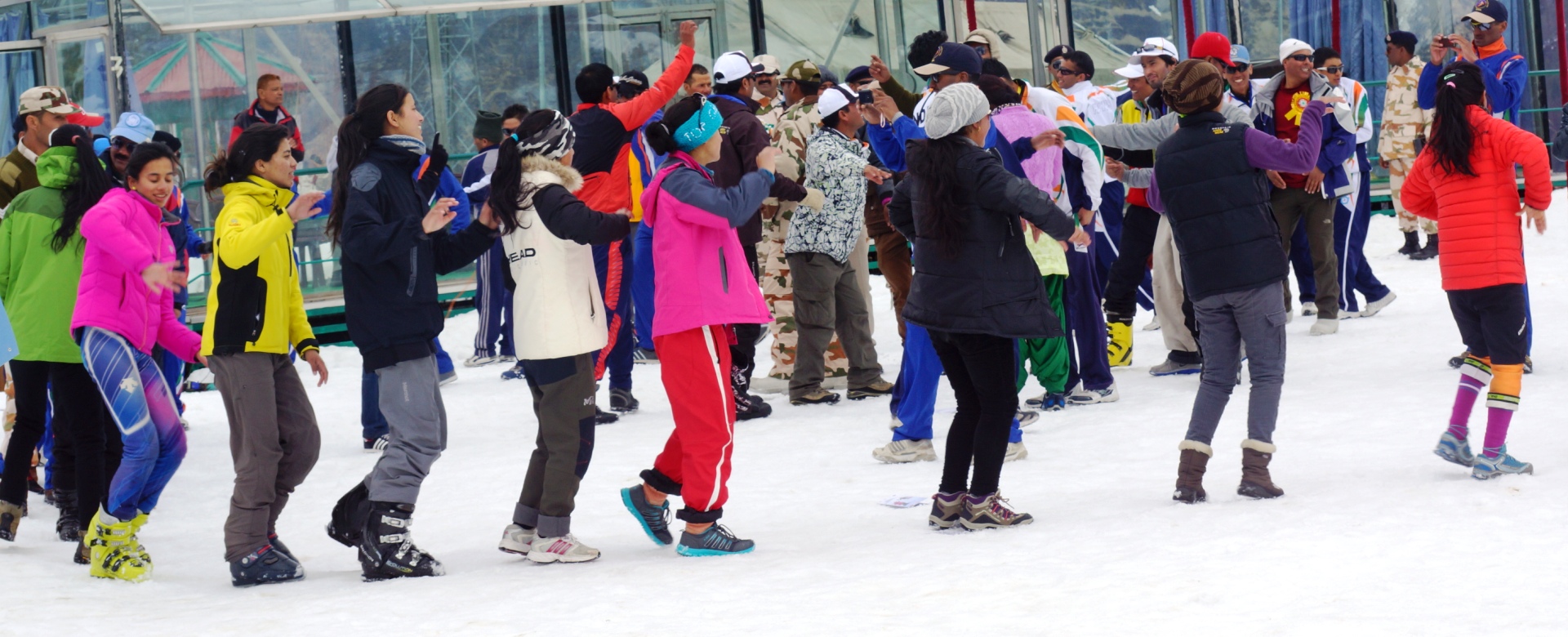 Auli Skiing 1